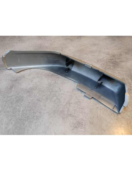 Garniture coté droit sur coffre de PC800 HONDA 81214-MR5-000ZA