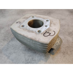 Cylindre de PK50 90 code AA plus livrable Honda idem 121102GT8750 (code B)