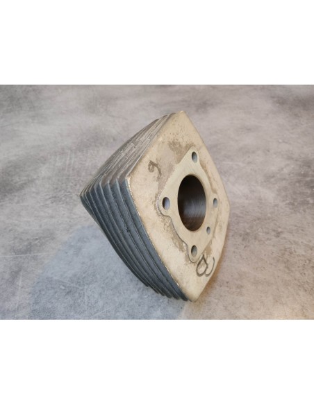 Cylindre de PK50 90 code AA plus livrable Honda idem 121102GT8750 (code B)