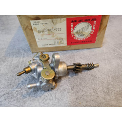 Pompe à huile pour MTX125RW 83/87 HONDA 15100-KE1-013