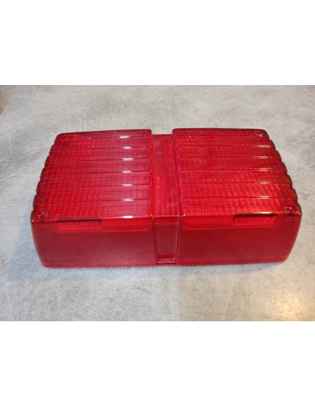 Cabochon feu arrière félé OCCASION CB900 GL1100 CB750 HONDA 33702-422-612 OCC