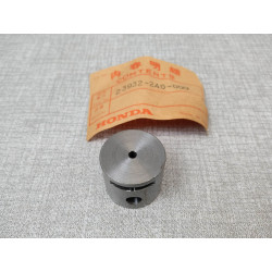 Roulement (15mm) coté droit d'arbre secondaire de CB125K2-K3-K5 CB125SS C92/9