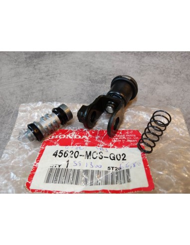 Kit piston maitre cylindre ST1300A 2006 HONDA 45620-MCS-G02