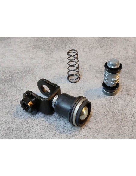 Kit piston maitre cylindre ST1300A 2006 HONDA 45620-MCS-G02