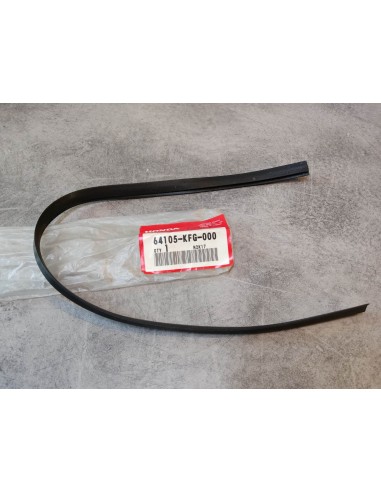 Joint de pare brise FES125 FES250 64105-KFG-000