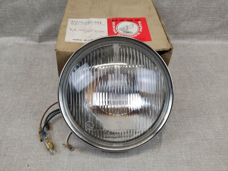 Optique Phare Complet Honda CB250 CB450 Réf. 33100-286-601
