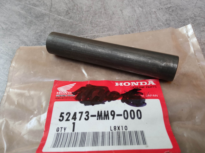 Entretoise biellette d'amortisseur XL600V 87/88 HONDA 52473-MM9-000
