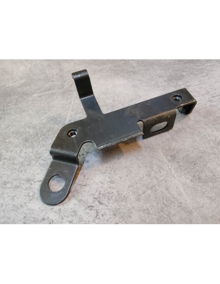 Support de conduit d'air coté gauche de NSR125FP 93 HONDA 83728-KBS-900