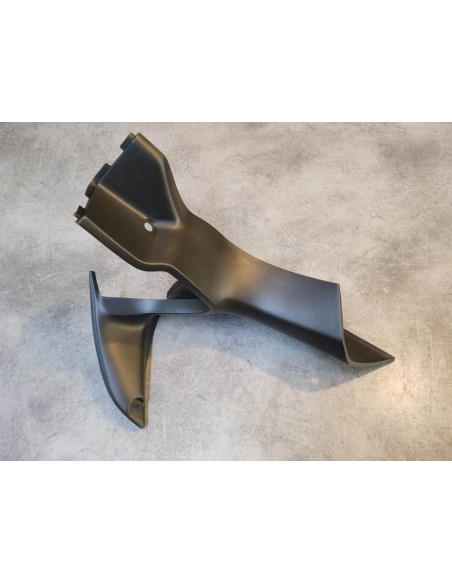 Habillage entourage des compteurs coté gauche CBR1100XX HONDA 64596-MAT-000ZB