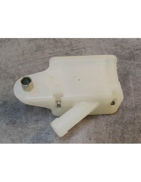 Reservoir maitre cylindre NX500 NX650 88-99 HONDA 43511-MN9-006