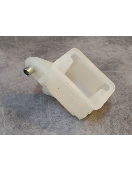 Reservoir maitre cylindre NX500 NX650 88-99 HONDA 43511-MN9-006