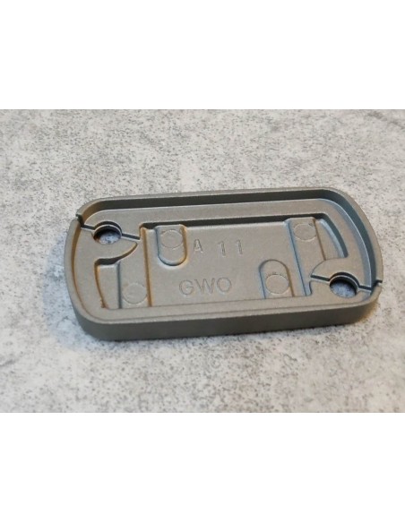 Couvercle maitre cylindre frein arrière CBR125 XL125 MSX125 HONDA 43513-KBP-881