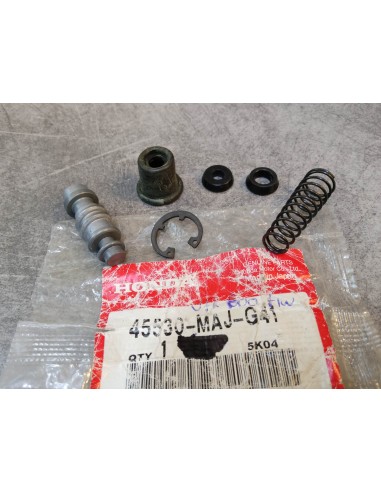 Kit réparation maitre cylindre AV CBR1000XX VFR800FI XL1000 HONDA 45530-MAJ-G41