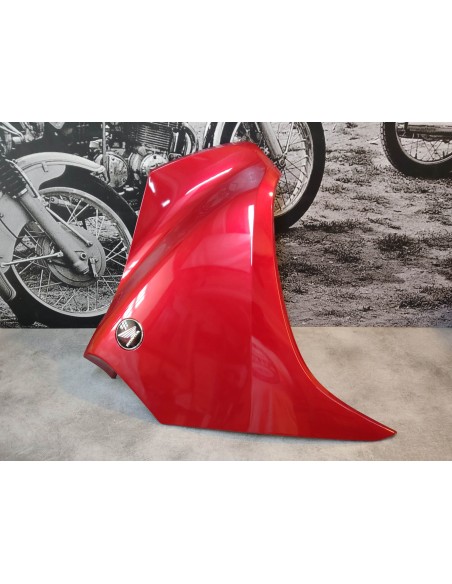 Flanc de carénage droit rouge VFR1200 F/FD 2010/11 HONDA 64310-MGE-000ZC