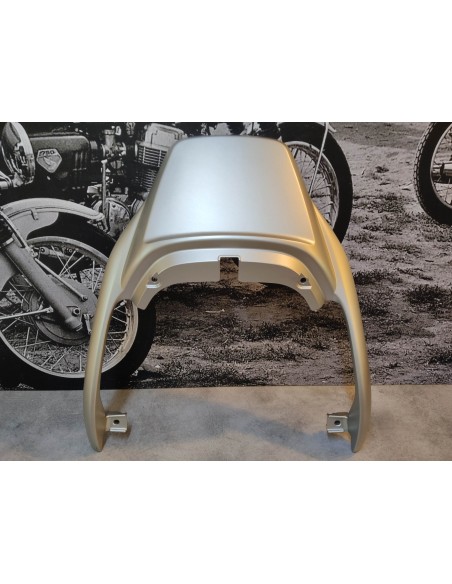 Spoiler arrière gris (NH471) FJS600 A/D FJS400A/D 01-09 HONDA 77310-MCT-000ZA