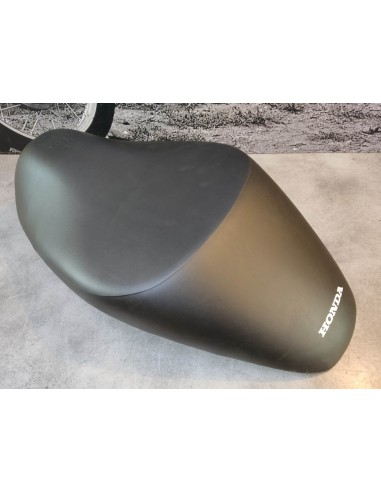 Selle neuve SRX50 98/99 HONDA 77100-GCK-000ZA