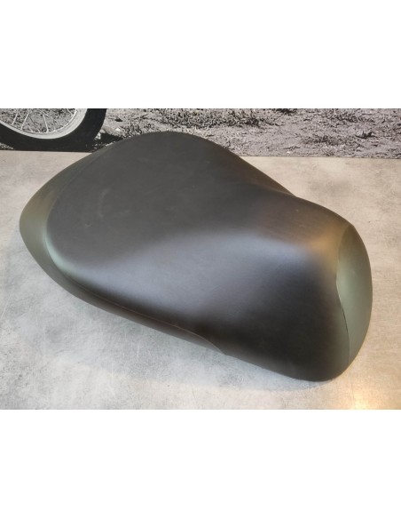 Selle neuve SRX50 98/99 HONDA 77100-GCK-000ZA
