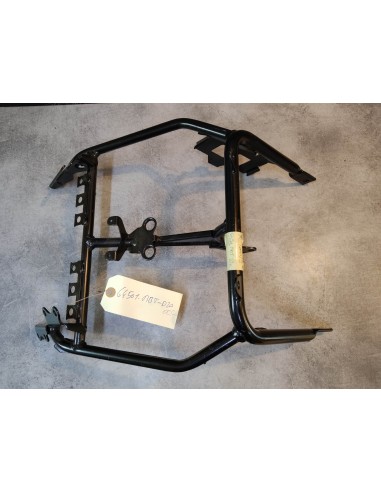 Araignée de carénage XL1000V VARADERO 03-06 HONDA 64501-MBT-D20OCC