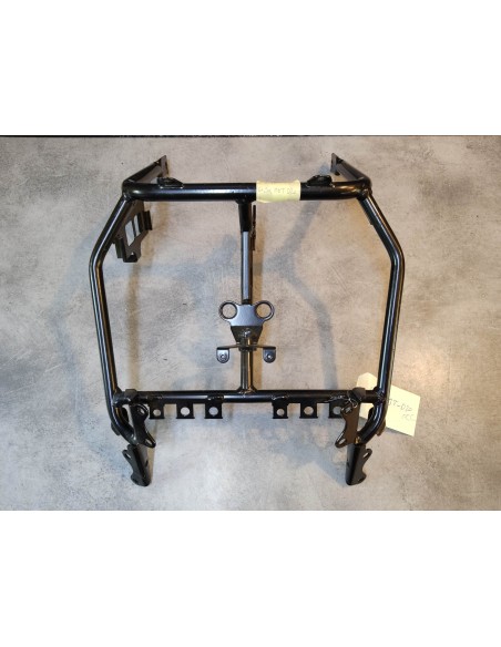 Araignée de carénage XL1000V VARADERO 03-06 HONDA 64501-MBT-D20OCC