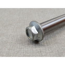 Axe de roue arrière Honda CB250 CB400 N/T - Réf. 42301-413-000