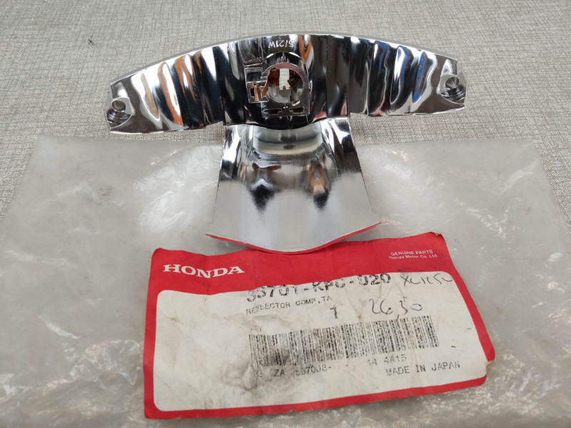 Réflecteur Feu AR Honda XLV125 Varadéro 33701-KPC-D20