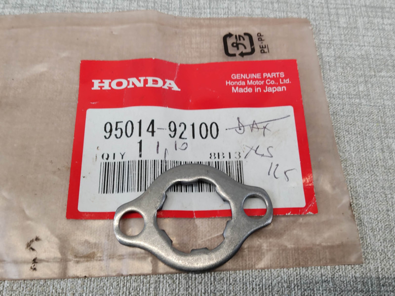 Rondelle d'arrêt du pignon sortie boite divers HONDA ex:SL125 CB125S 95014-92100