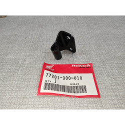 Charnière de selle Honda CB750 Four K0-K1 | Réf. 77201-300-010