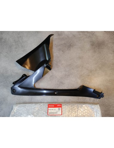Carénage intérieur central droit CBR1000RR 04/05 HONDA 64325-MEL-010