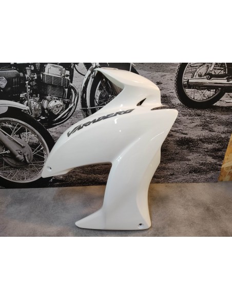 Auvent carénage avant droit blanc XL125V VARADERO HONDA 64220-KPC-950ZC