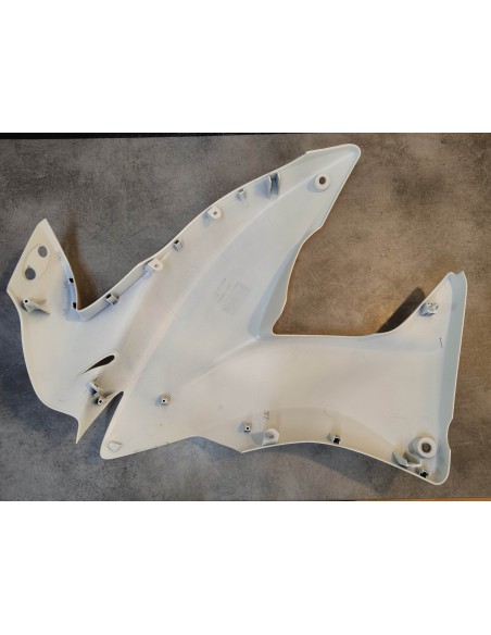 Auvent carénage avant droit blanc XL125V VARADERO HONDA 64220-KPC-950ZC