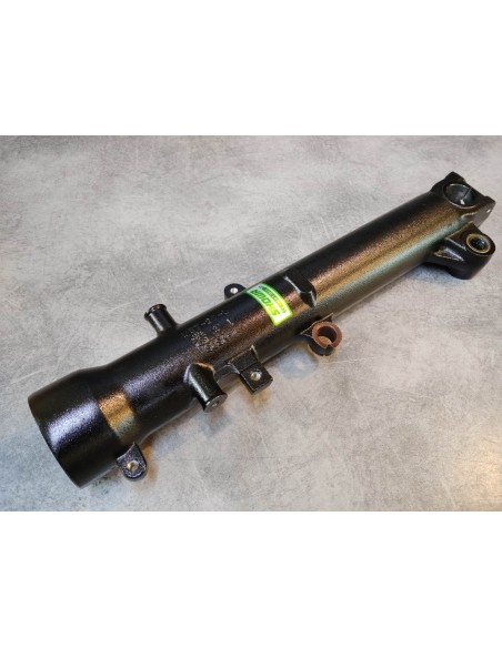 Fourreau de fourche gauche XL1000V VARADERO 2001/02 HONDA 51520-MBT-D11
