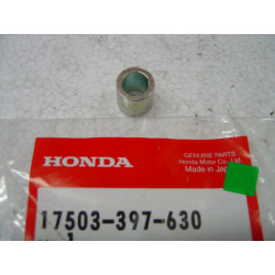 Entretoise boîte à air / repose-pied Honda 17503-397-630