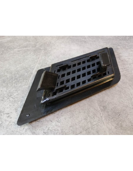 Conduit d'air avant droit GL1200 A/I/D 1984 HONDA 64277-MG9-770