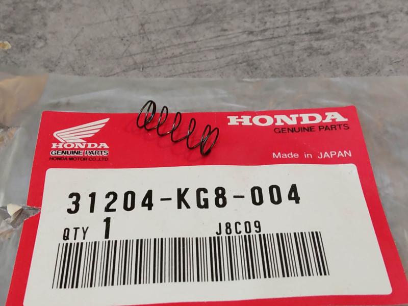 Ressort de balai de démarreur ANF125 CBF125 CBR125 CRF450 HONDA 31204-KG8-004