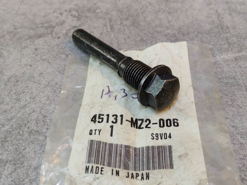 Vis de guidage d'étrier HONDA 45131-MZ2-006