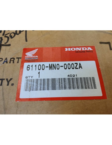 Garde boue avant bleu nuit neuf VF700C 87 VF750C 88 HONDA 61100-MN0-000ZA