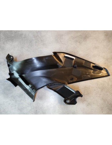 Cache latéral gauche CBF1000 F/FA/FS/FT 2010/11 HONDA 83610-MGJ-D00ZB