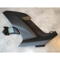 Cache latéral gauche CBF1000 F/FA/FS/FT 2010/11 HONDA 83610-MGJ-D00ZB