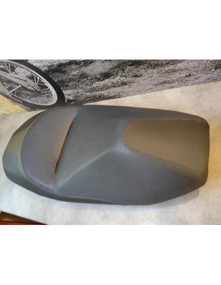 Selle double OCCASION FORZA 125 / 250 / 300 / 350 HONDA 77200-K0B-T00