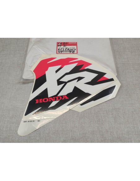 Décor autocollant reservoir droit type 1 XR80R XR100R HONDA 87123-GN1-A10ZA