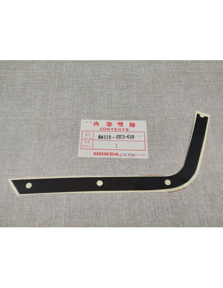 Sticker de protection coté droit MBX50 MBX80 83-85 HONDA 64110-GE3-610