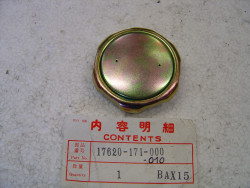 Bouchon de réservoir d'essence de divers modèles ex QA50 CA105T CT110 ....