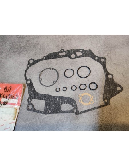 Pochette de joints B INCOMPLETE XR 200R 86/87 HONDA 061B1-KB1-010 INC