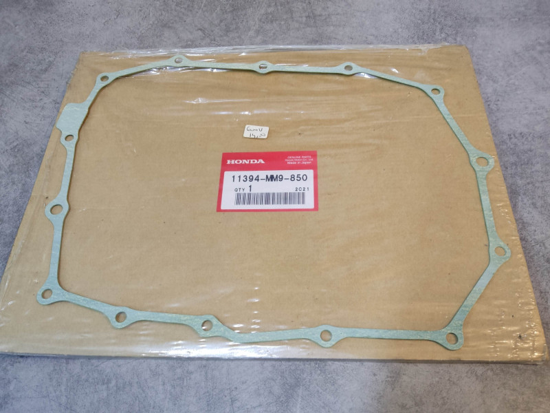 Joint carter embrayage HONDA transalp et shadow 11394MM9850 11394-MM9-850