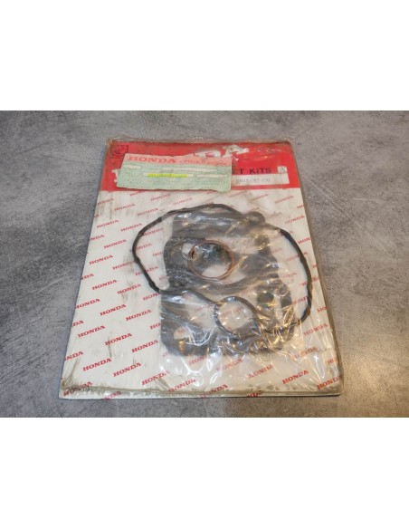 Pochette de joints (A) haut moteur de CG125 HONDA 06110-397-030