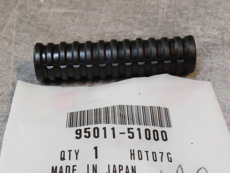 caoutchouc kick HONDA ST 50 70 DAX CB125  95011-51000