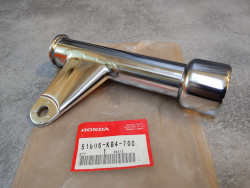 Patte de phare coté gauche HONDA CM125C 51606-KB4-700