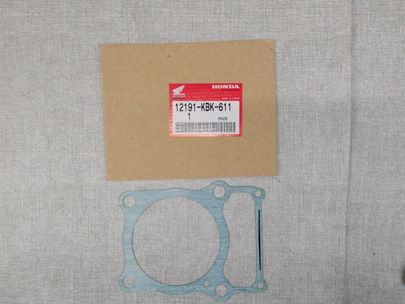 Joint d'embase NX 250 TRX 250D neuf origine HONDA 12191-KBK-611