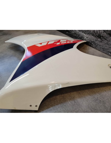 Carénage avant gauche OCCASION TBE VFR 750 F 1986 HONDA 642A9-ML7-672ZA OCC