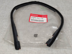 joint couvercle de coffre SPAZIO 250 1988 HONDA 83609-KS4-770